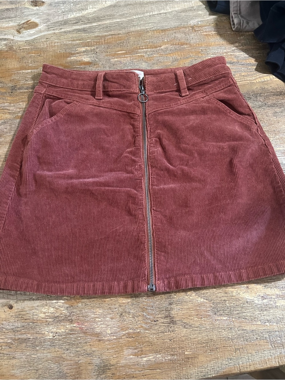 SO Corduroy Zip-Front Mini Skirt in Rusty Rose